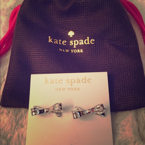 Kate Spade silver bow earnings