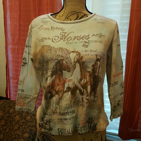 Studio Gem Blouse