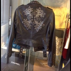 Zara Jackets & Coats - Zara Leather Jacket size Medium Zara Jackets & Coats - Zara Leather Jacket size Medium