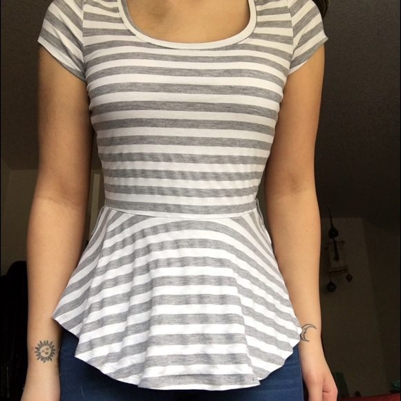 Flowy striped peplum top!