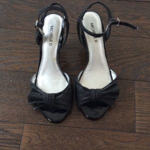 Michelle D black heels!