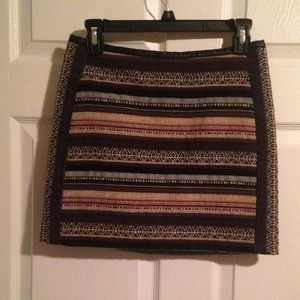 Woven mini skirt