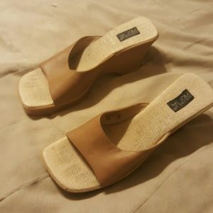 Cute wedge sandles