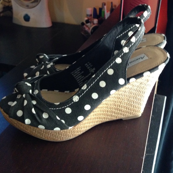 American Eagle wedges