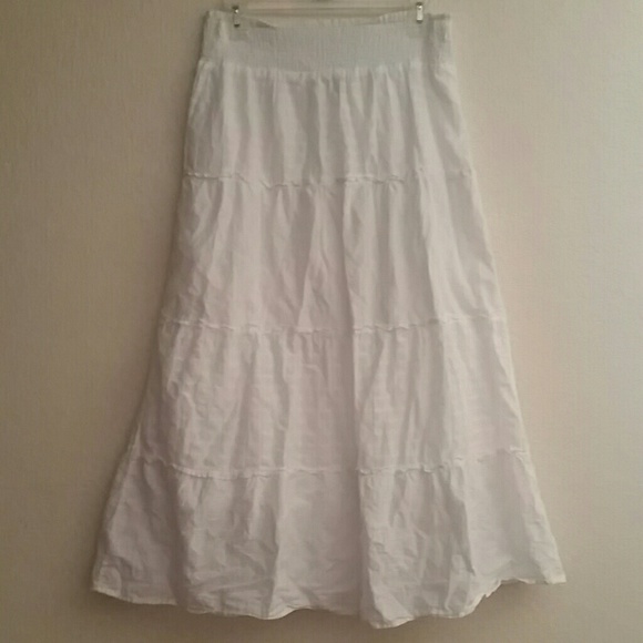 Two skirts (bundle) - Picture 2 of 2