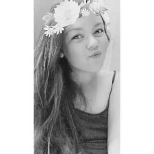 Meet your Posher, Kara