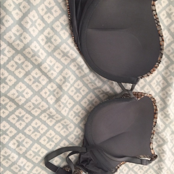 Ultra padding bra - Picture 2 of 3