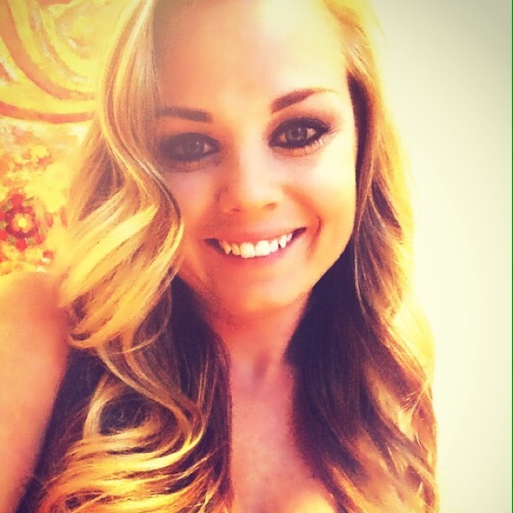 Meet your Posher, Kristina - Picture 1 of 1