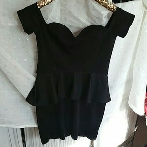 Nasty Gal Off Shoulder Sweetheart Peplum dress