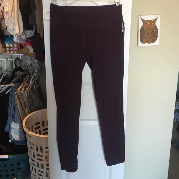 Maroon reebok yoga pants