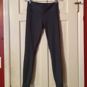 Nike leggings