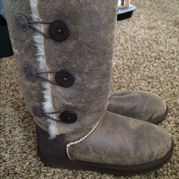 Brown Uggs - Picture 4 of 4