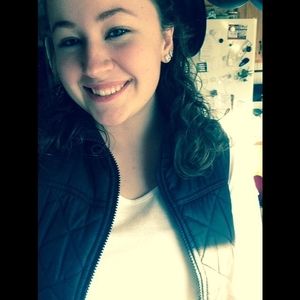 Meet your Posher, Lisa