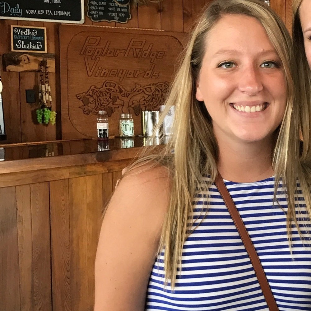 Meet your Posher, Mackenzie