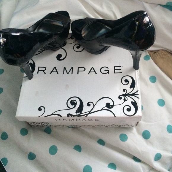 Rampage Shoes