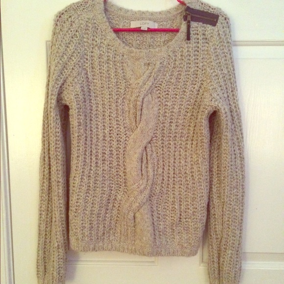 Gray cable knit sweater