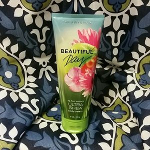 NEW** Bath & Body works