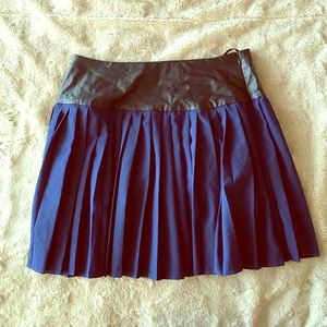 Navy pleated skirt