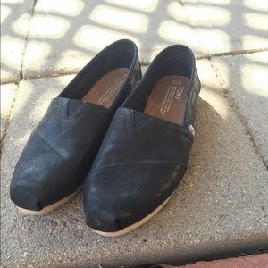 faux leather toms! worn once!!!