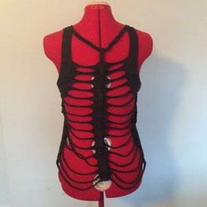 Urban Outfitters tank🌻