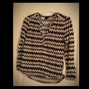 Black and white patterned shirt