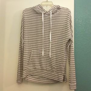 Cream & white hoodie from Tilly's.