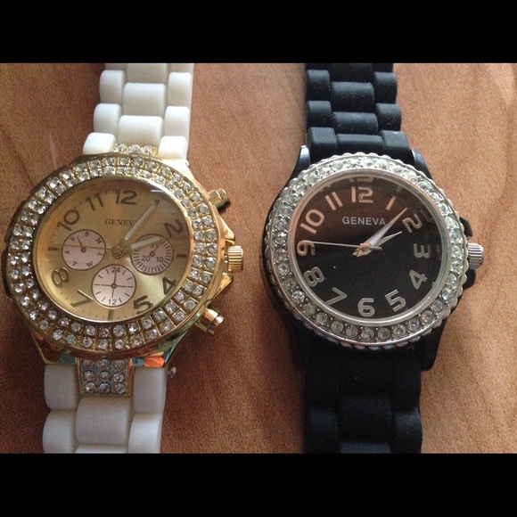 Geneva Accessories - SALE 🎉NEW Lot of 2 Geneva Rhinestone Watches