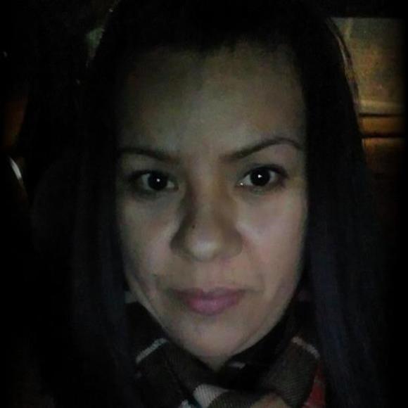 Meet your Posher, Gaby