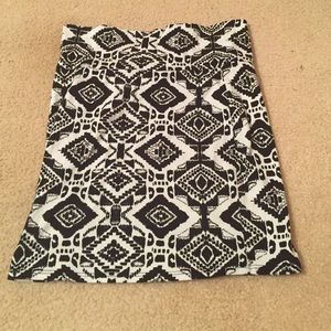 *SOLD* Aztec Mini Skirt!