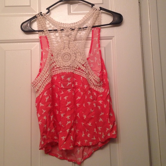 Top - Picture 2 of 4