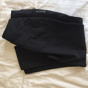 REEBOK black workout capris