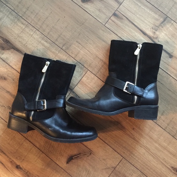 Anne Klein leather and suede black boots size 7.5