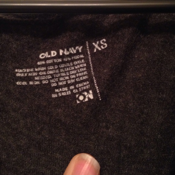 Top - Picture 2 of 4