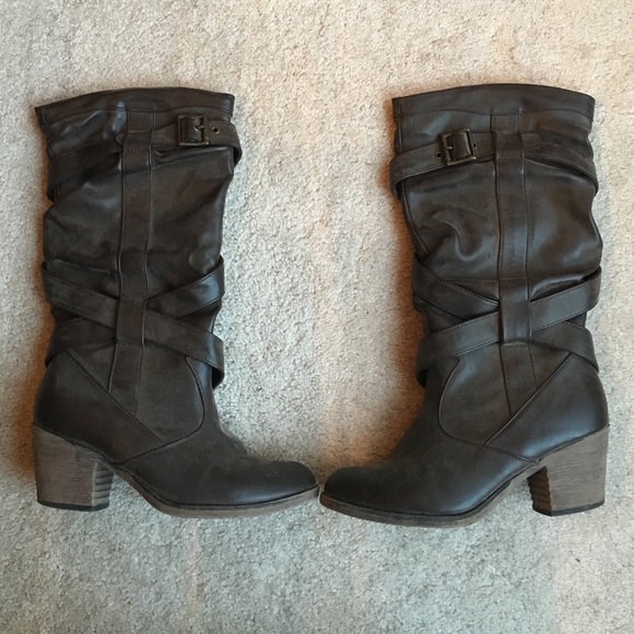 Faux Leather Below The Knee Heeled Boots