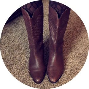 Liz Claiborne Brown Leather Boots