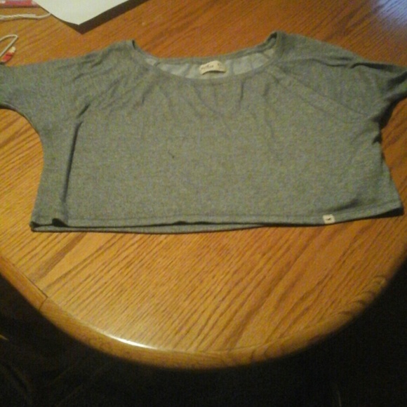 Half top - Picture 1 of 3