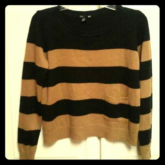 Sweater - Picture 1 of 1