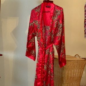 Red & Black Flowers Robe.