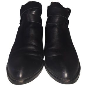 Sam Edelman Ibiza Cut Out Booties