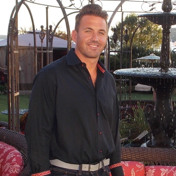 Meet your Posher, Chad - Picture 1 of 1