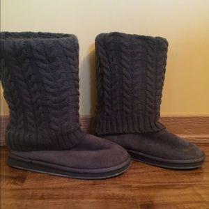 Sweater fold over boots