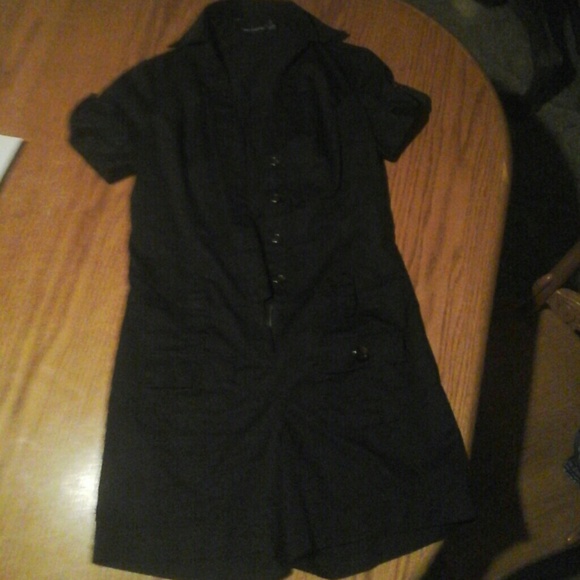 One piece - Picture 1 of 2