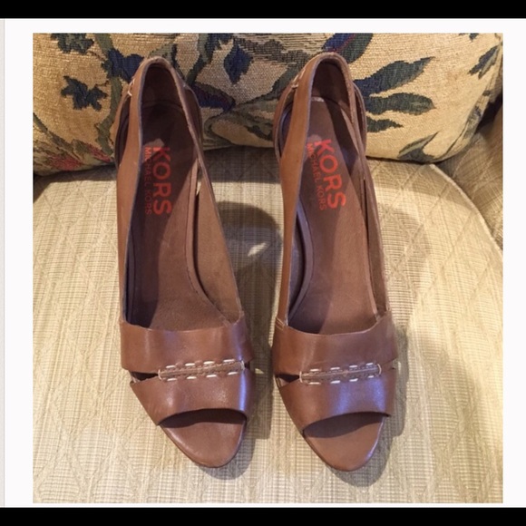 Michael Kors Tan Peep Toe Heels