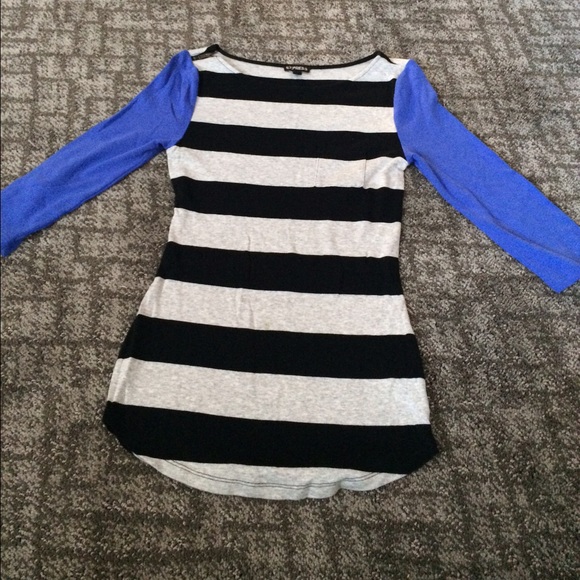 *donated* 3/4 sleeve Express zipper accent top