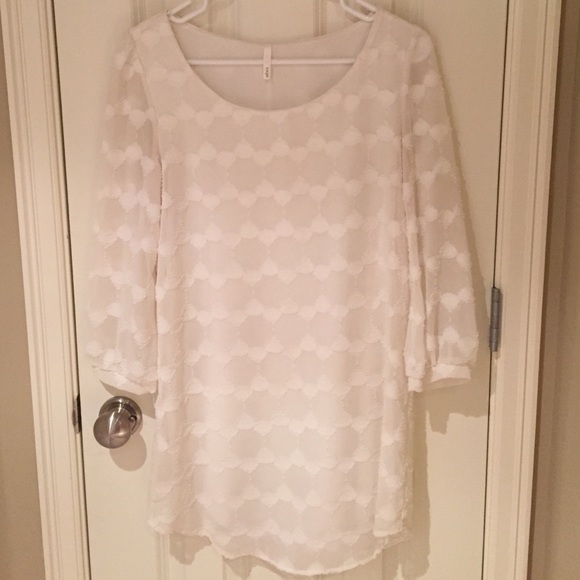 White textured shift dress