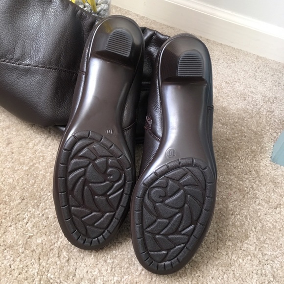 BLACK Friday SALE‼️Plus size boots Cassandra boots - Picture 3 of 3