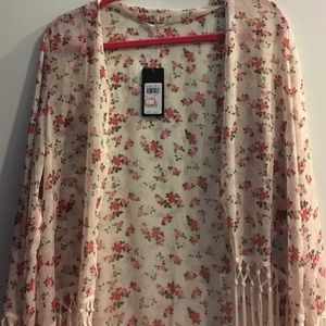 Guess, fringe, rose, kimono