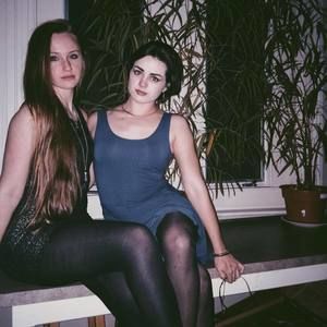 Meet your Posher, Helen