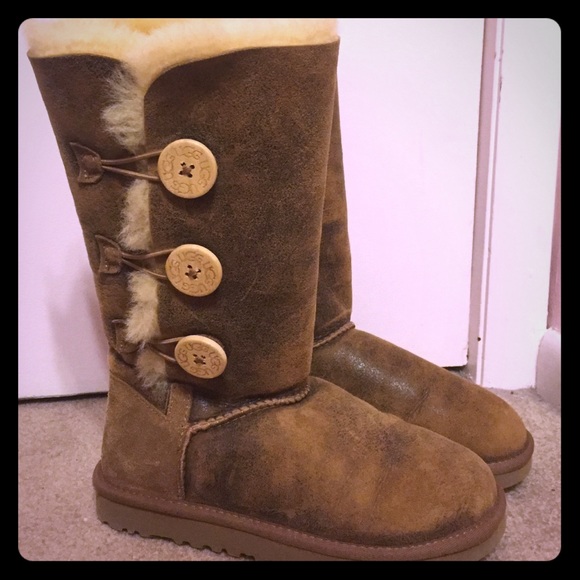 Bailey Button Triplet Ugg Boots