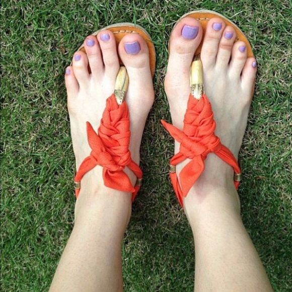 Unique sandal - Picture 4 of 4